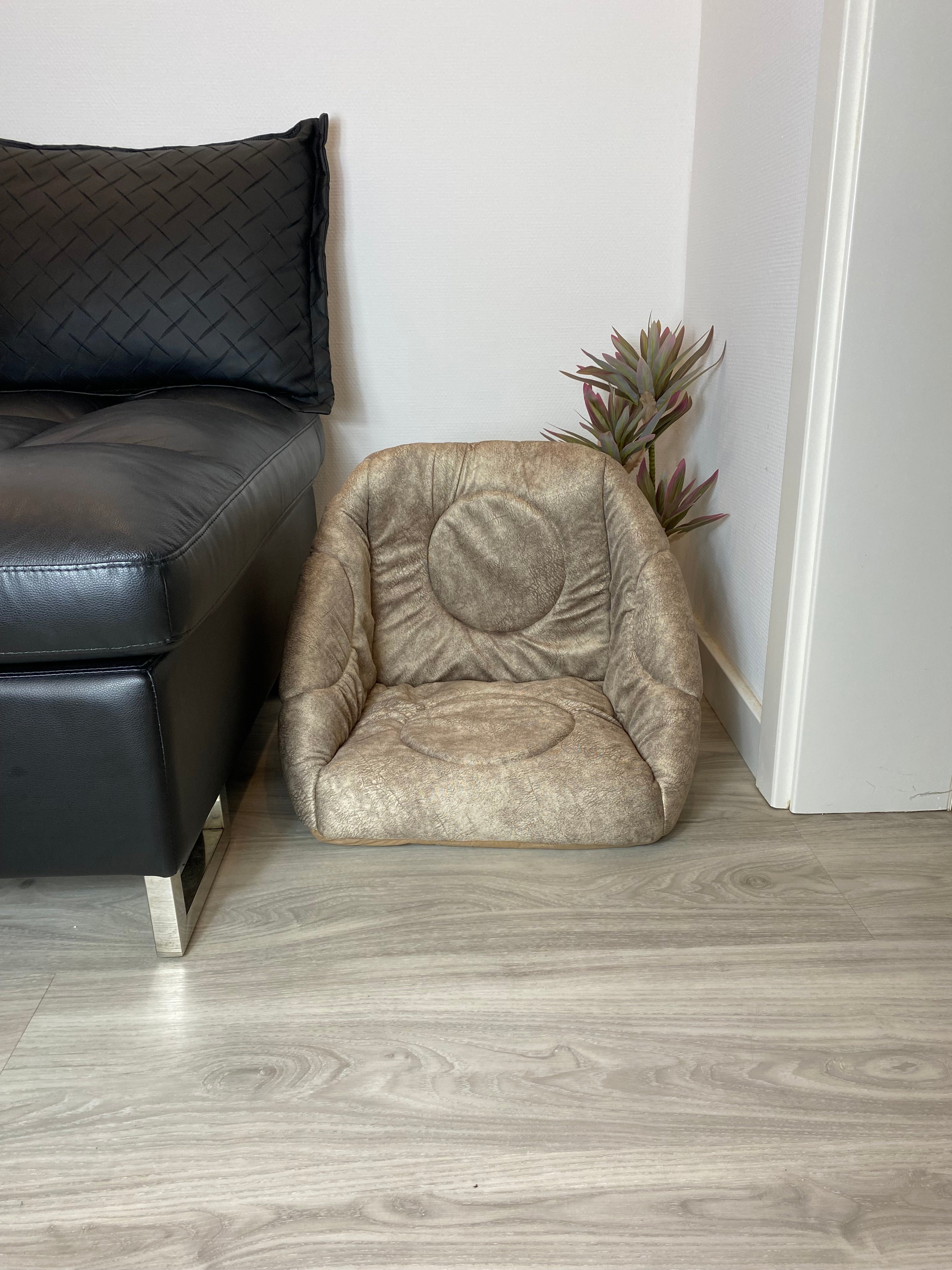 3-in-1 Katzenhöhle als Bett & Sessel 😺