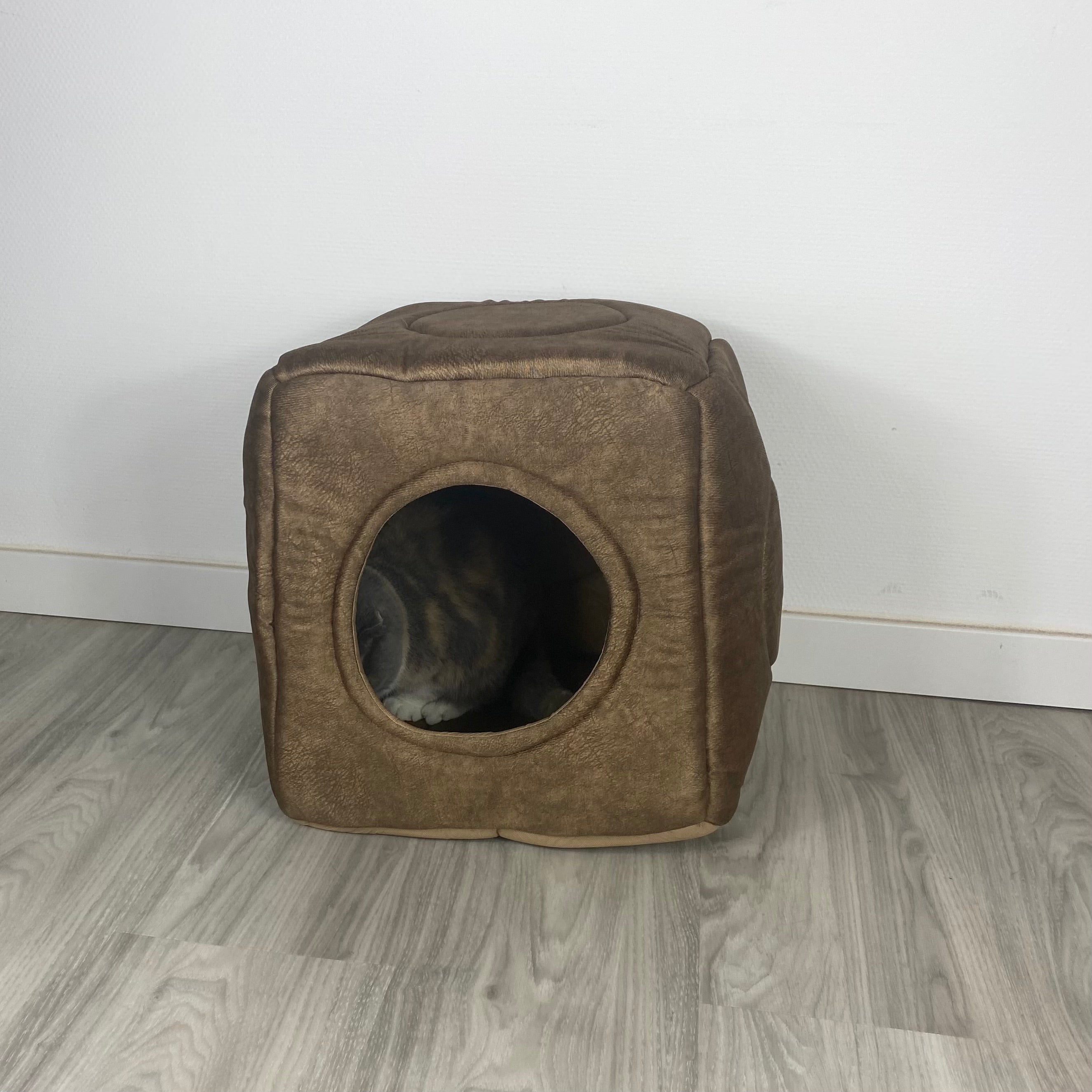 3-in-1 Katzenhöhle als Bett & Sessel 😺