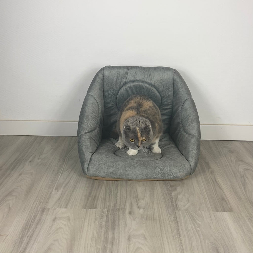 3-in-1 Katzenhöhle als Bett & Sessel 😺